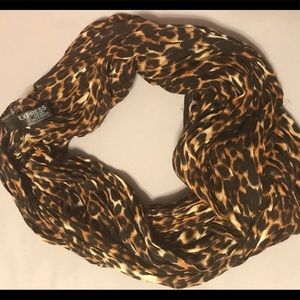 Leopard print scarf